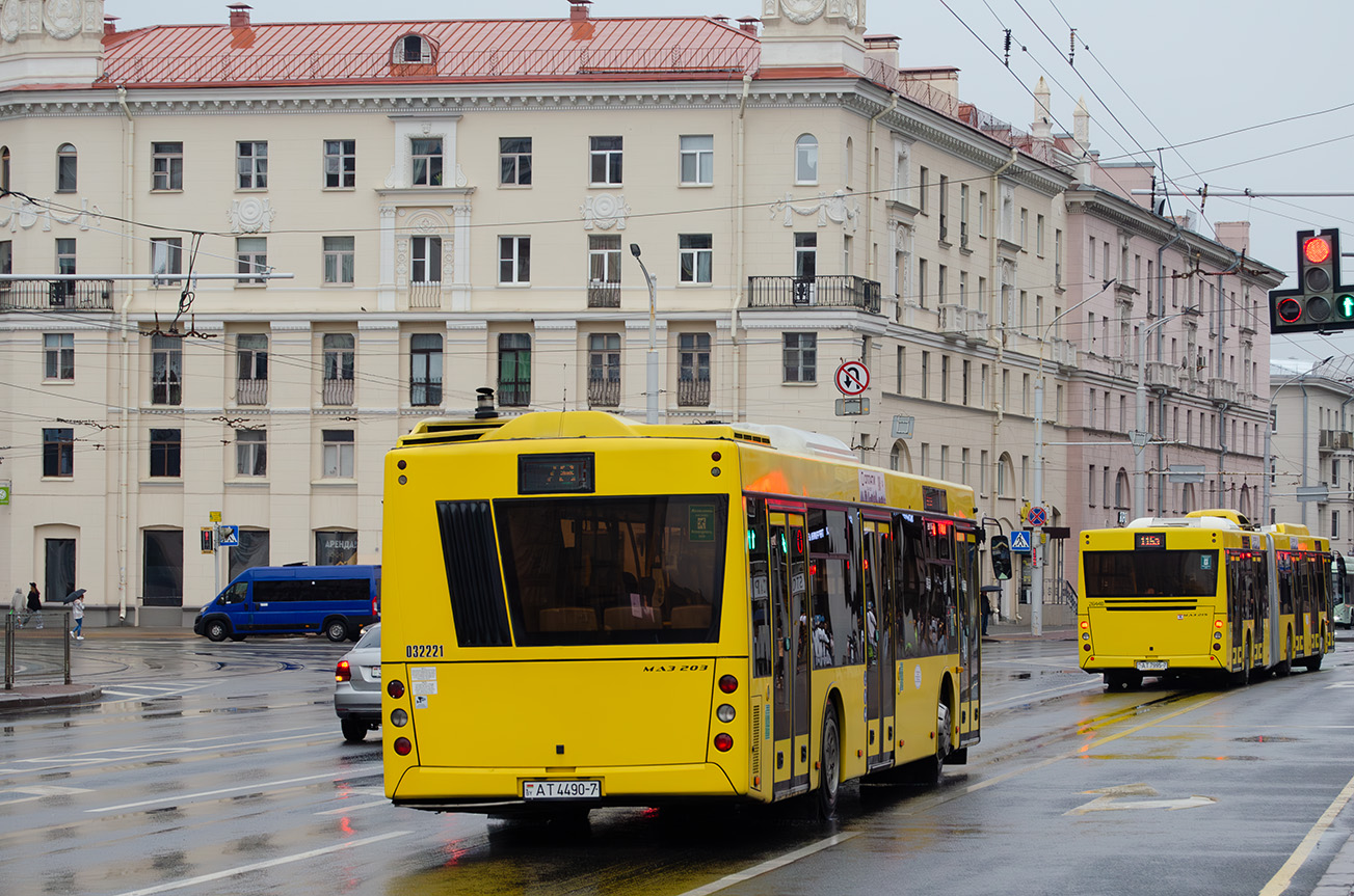 Minsk, MAZ-203.016 Nr. 032221