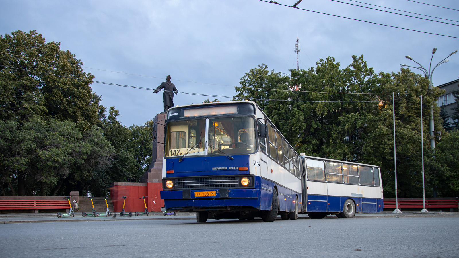 Свердловская область, Ikarus 283.10 № АР 108 66