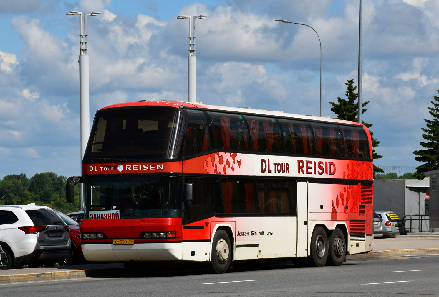 Тамбовская область, Neoplan N122/3 Skyliner № АС 220 68