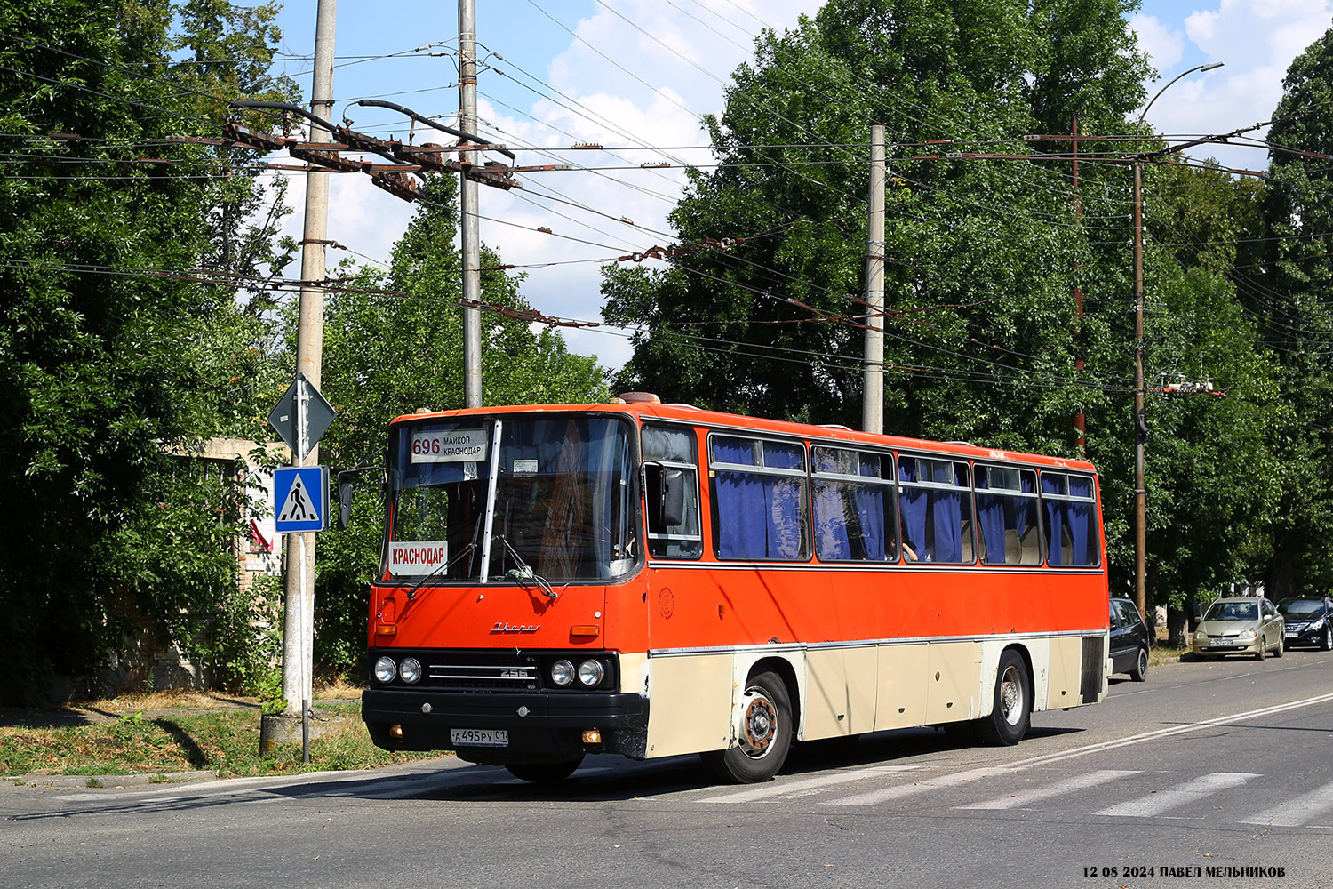 Адыгея, Ikarus 256.74 № А 495 РУ 01