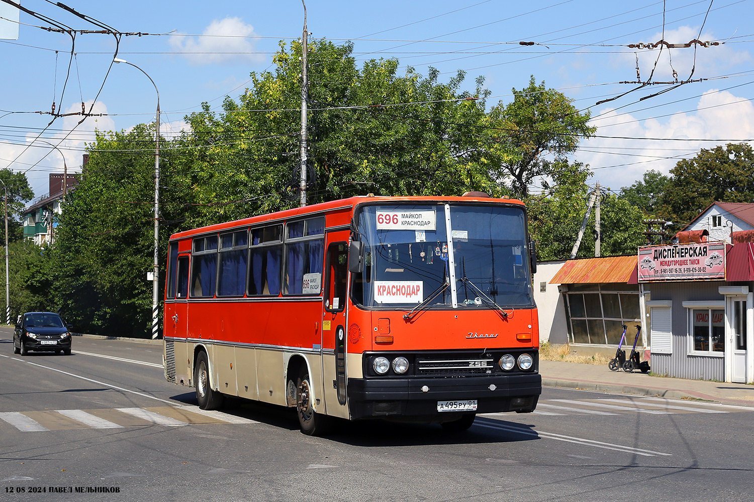 Адыгея, Ikarus 256.74 № А 495 РУ 01