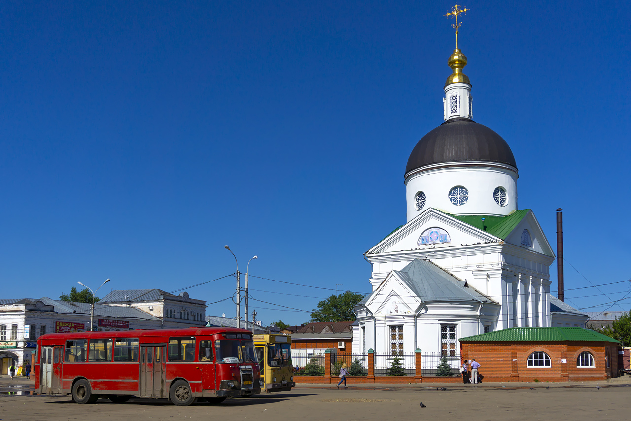 Nizhegorodskaya region, LiAZ-677M (BARZ) № АК 948 52; Nizhegorodskaya region — Bus stations, End Stations; Nizhegorodskaya region — Miscellaneous photos