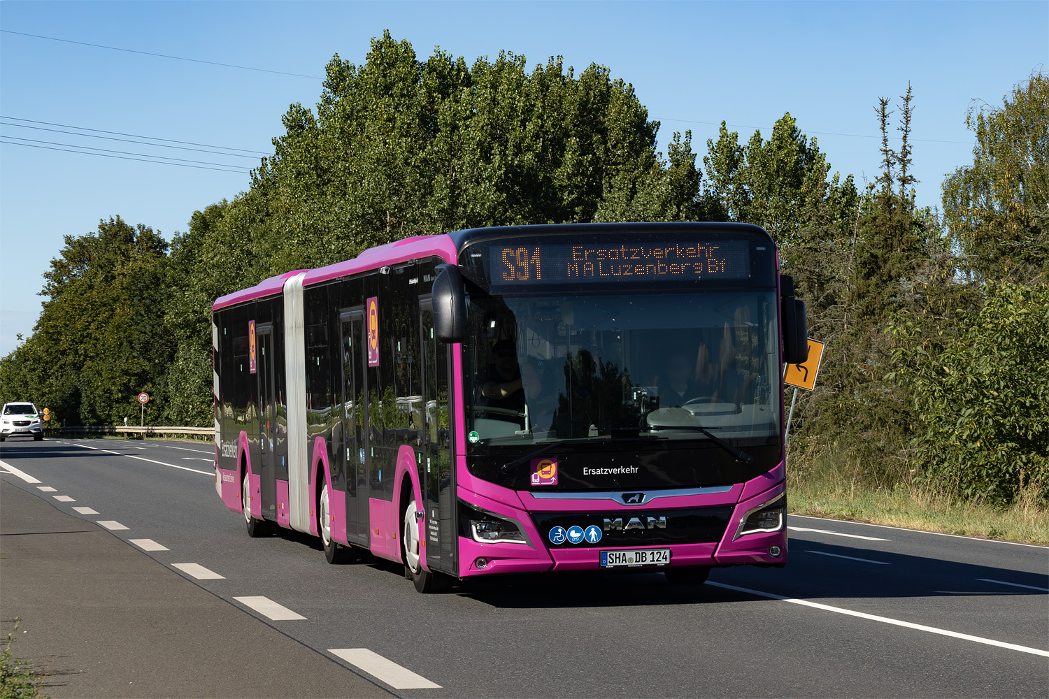 Баден-Вюртемберг, MAN 18C Lion's City 18 NG360 EfficientHybrid № SHA-DB 124; Гессен — SEV · Riedbahn · Frankfurt am Main <> Mannheim · 15.07.2024 — 14.12.2024