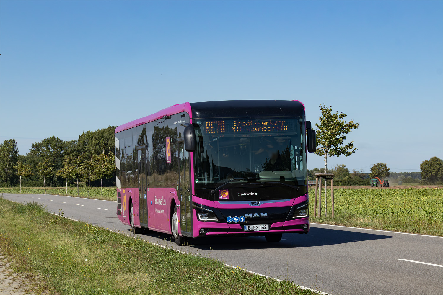 Brandenburg, MAN 43C Lion's Intercity LE 13 LEÜ360 EfficientHybrid # 842; Hesse — SEV · Riedbahn · Frankfurt am Main <> Mannheim · 15.07.2024 — 14.12.2024