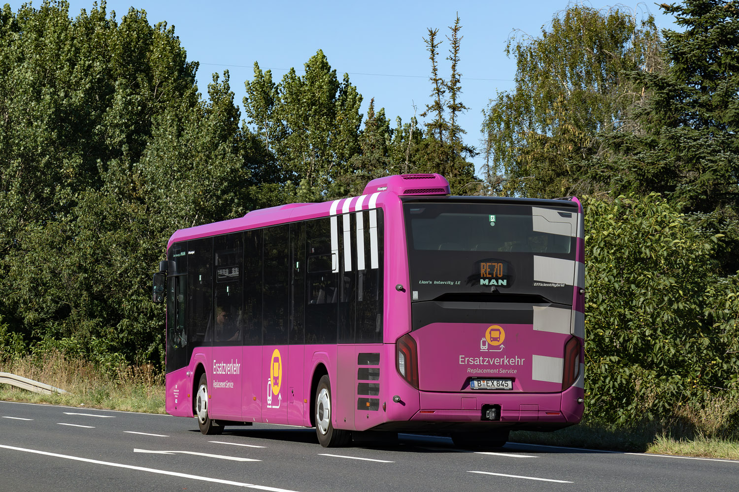 Brandenburg, MAN 43C Lion's Intercity LE 13 LEÜ360 EfficientHybrid Nr. 845; Hesse — SEV · Riedbahn · Frankfurt am Main <> Mannheim · 15.07.2024 — 14.12.2024