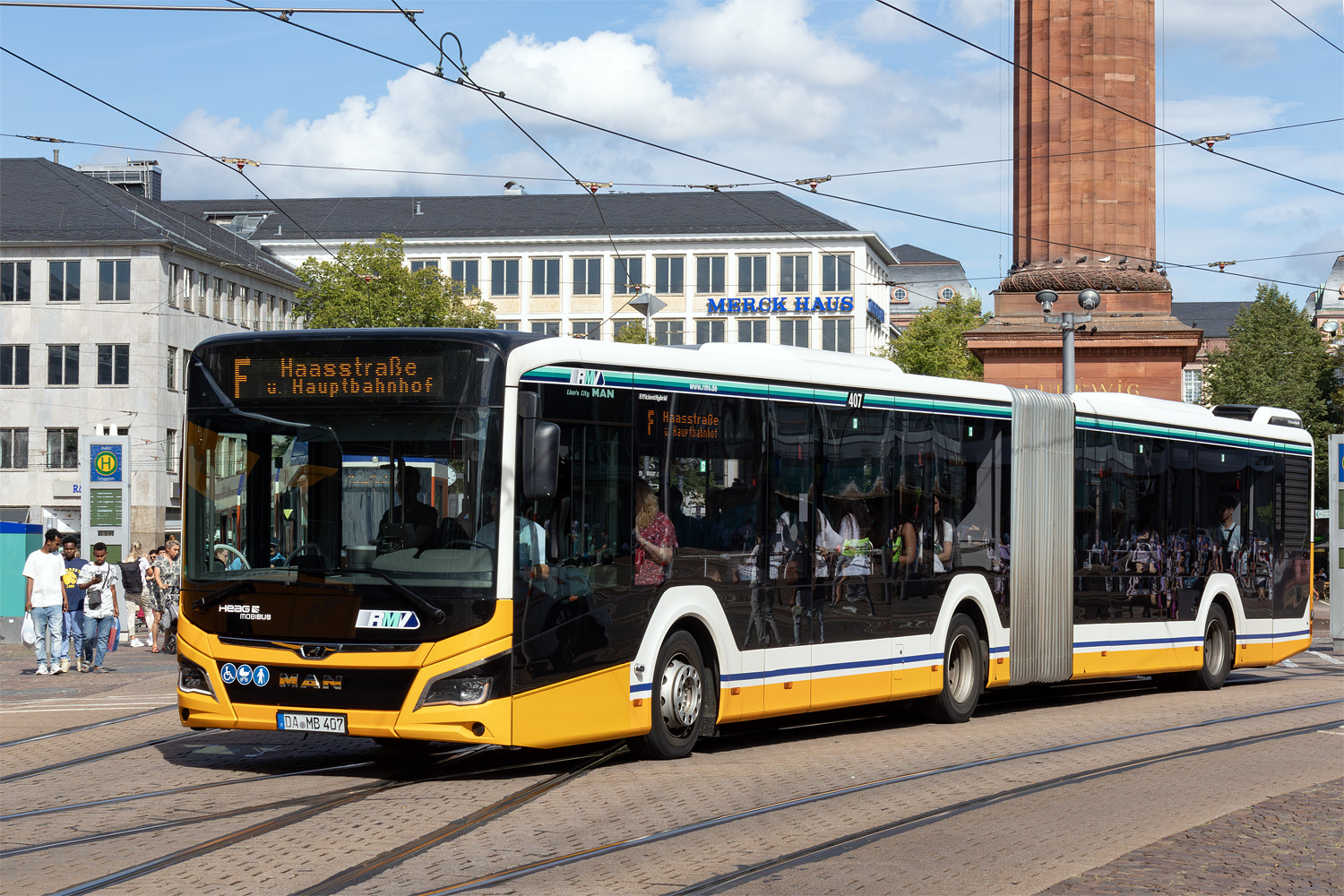 Hesse, MAN 18C Lion's City 18 NG330 EfficientHybrid Nr. 407; Hesse — Umleitungen · Gleisarbeiten am Ernst-Ludwigs-Platz · Darmstadt · 13.07.2024 — 25.08.2024