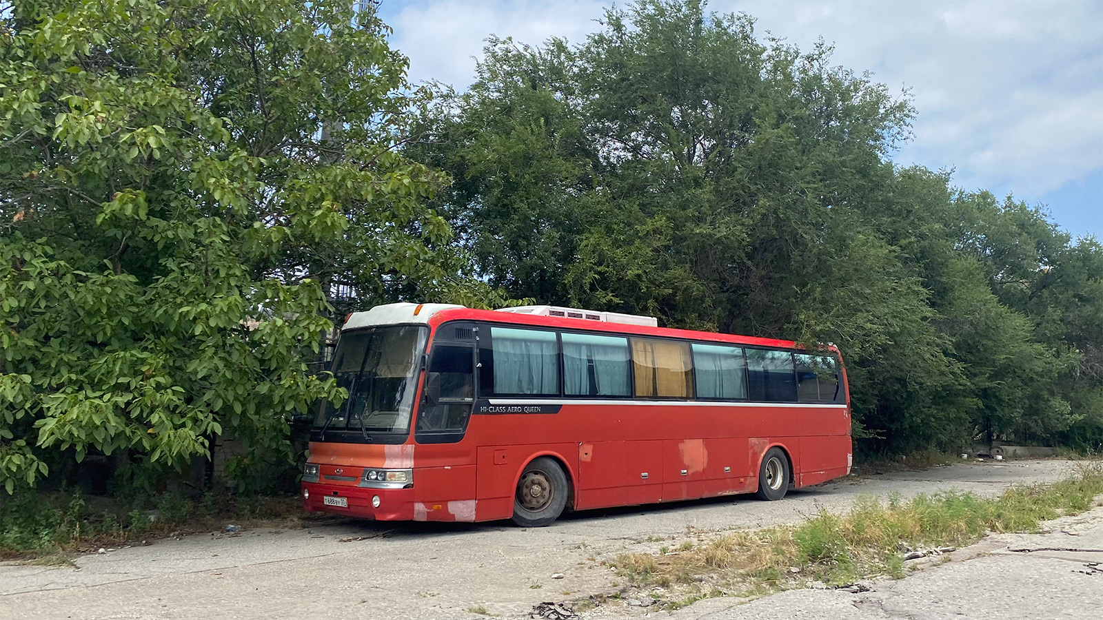Астраханская область, Hyundai AeroQueen Hi-Class № Т 688 ВУ 30