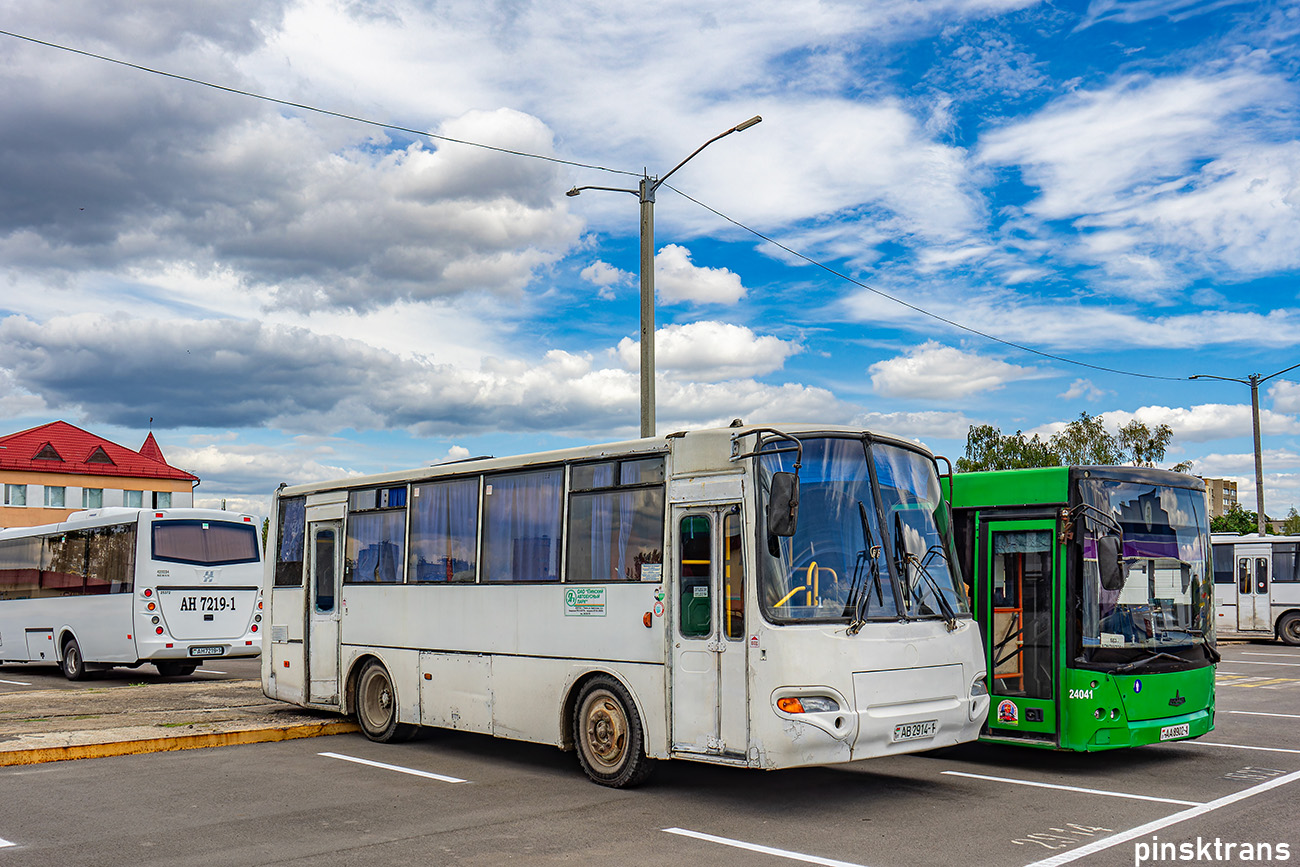 Брестская область, КАвЗ-4235-31 (2-2) № 24252