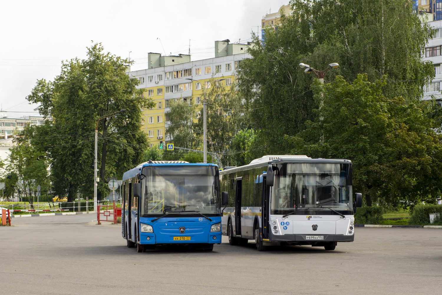 Московская область, ЛиАЗ-4292.60 (1-2-1) № ХХ 210 77