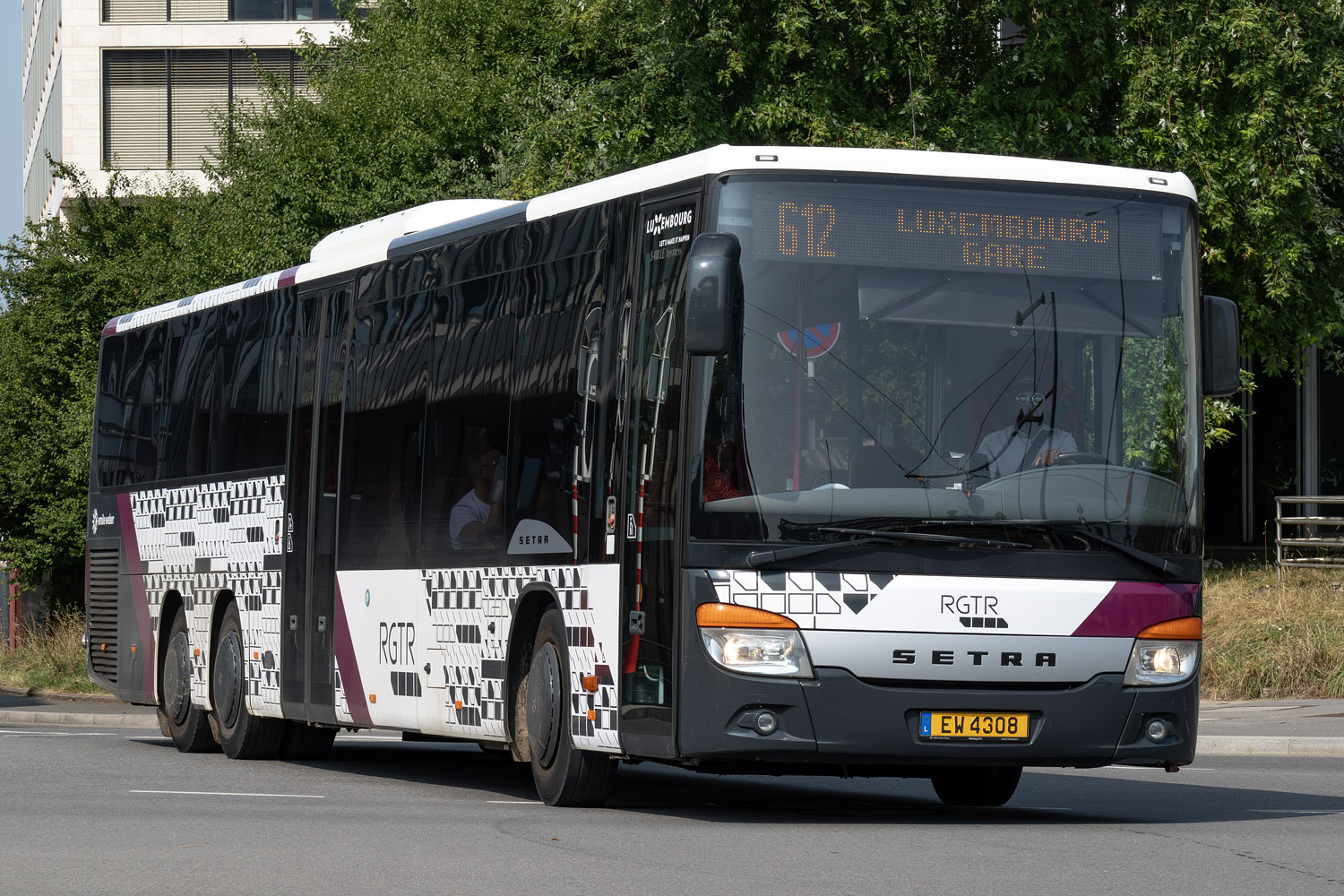 Люксембург, Setra S418LE business № EW 4308