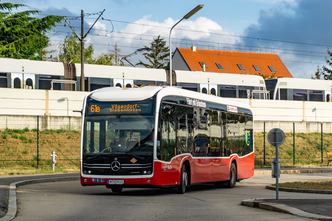 Австрия, Mercedes-Benz eCitaro № 8424