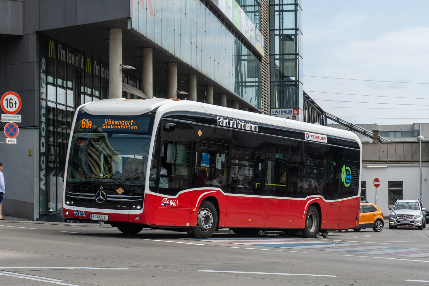 Австрия, Mercedes-Benz eCitaro № 8401