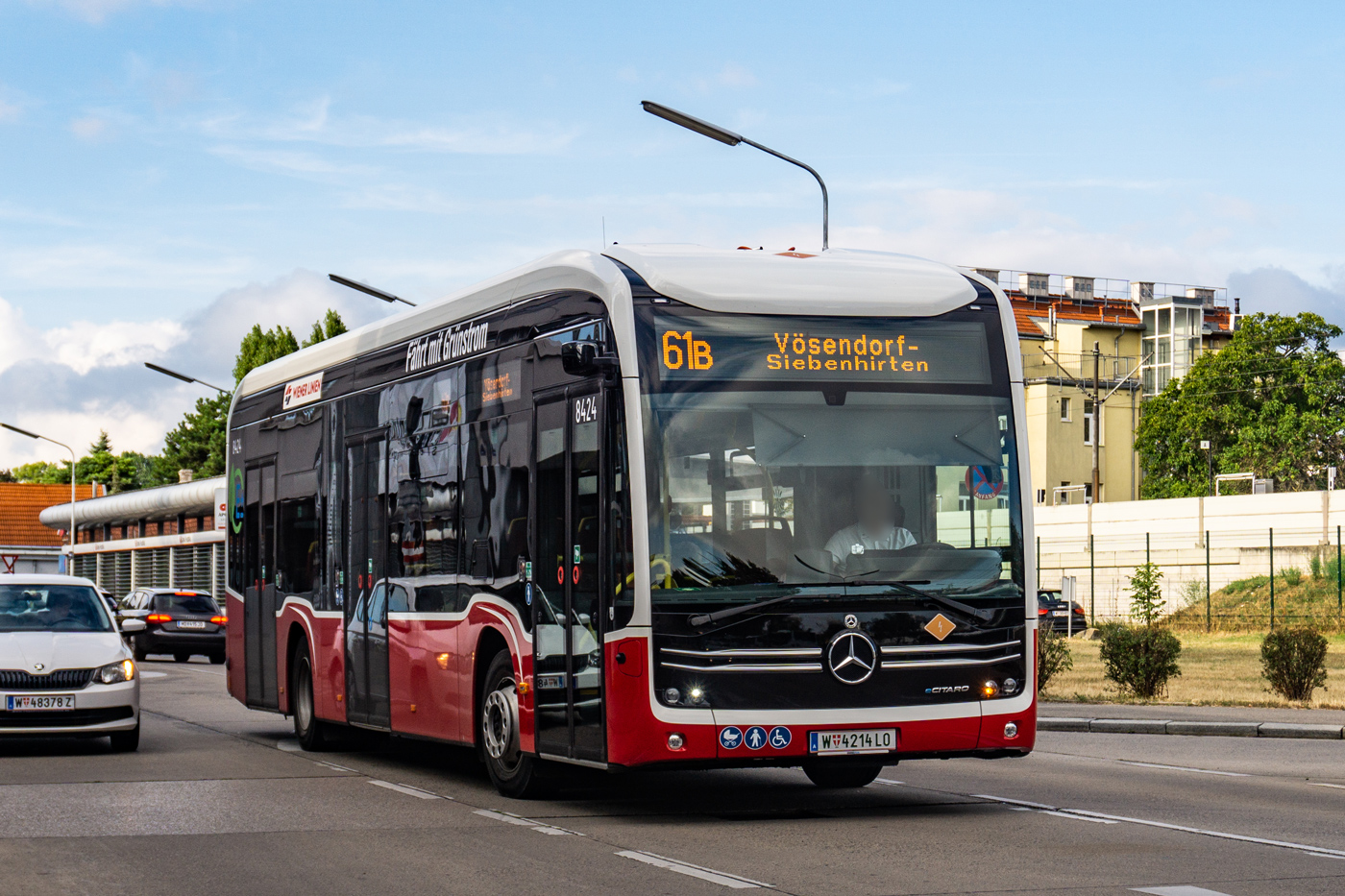 Rakousko, Mercedes-Benz eCitaro č. 8424
