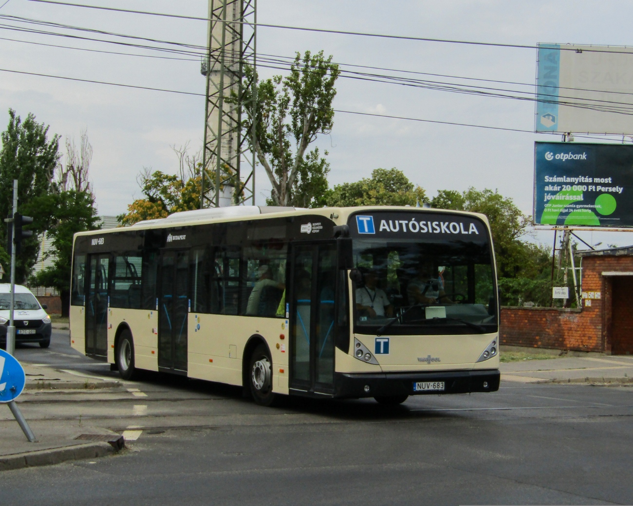 Венгрия, Van Hool New A330 № NUV-683