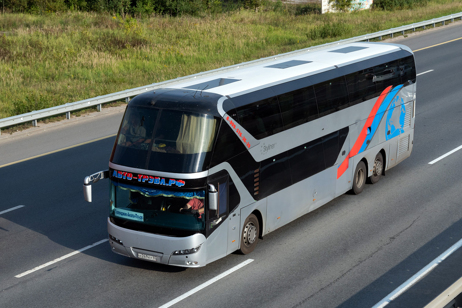 Псковская область, Neoplan P05 N1222/3L Skyliner L № Н 269 КУ 60