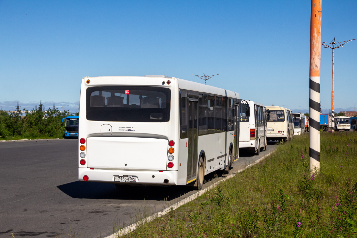 Красноярский край, НефАЗ-5299-11-52 № Е 715 ОН 164