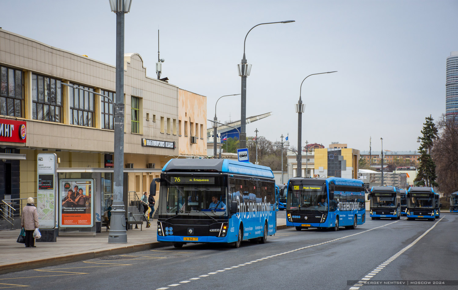 Moskva, LiAZ-6274 č. 430333