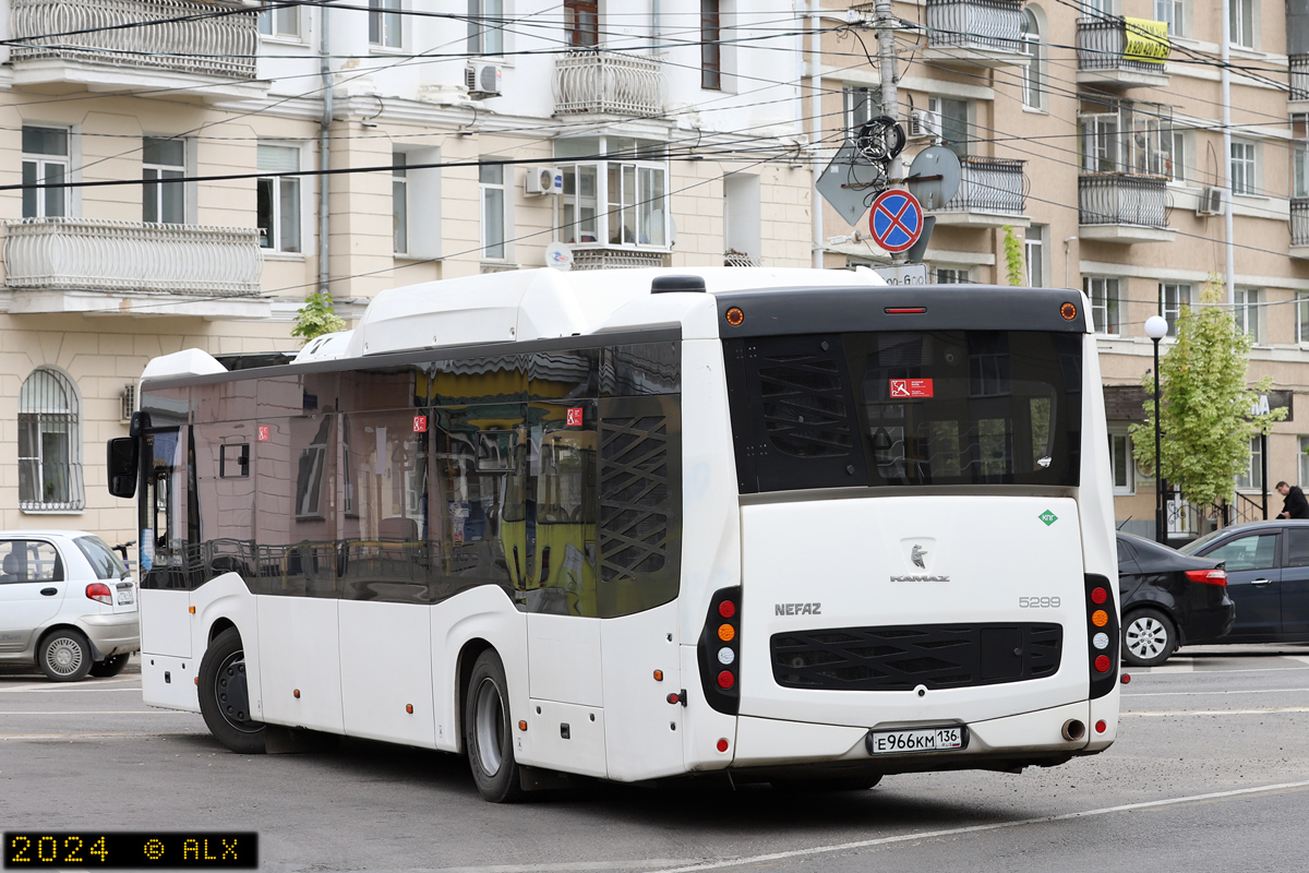 Варонежская вобласць, НефАЗ-5299-40-57 (CNG) № Е 966 КМ 136