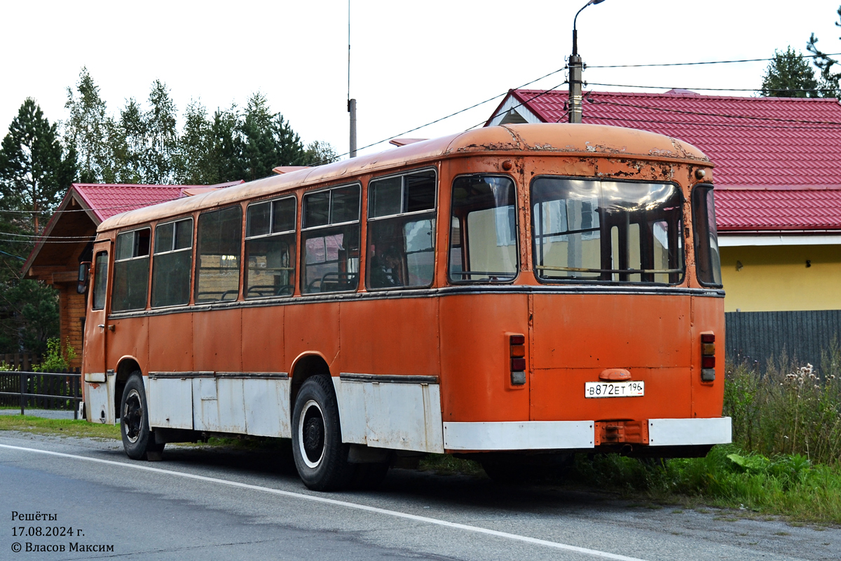 Свердловская область, ЛиАЗ-677МБ № В 872 ЕТ 196