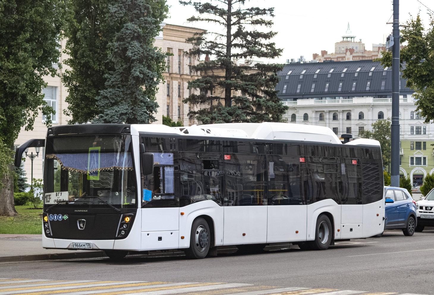 Варонежская вобласць, НефАЗ-5299-40-57 (CNG) № Е 966 КМ 136