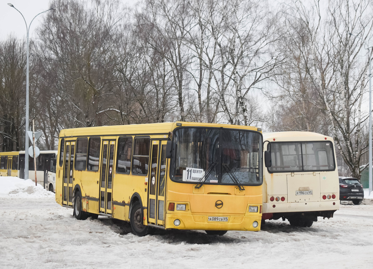 Тверская область, ПАЗ-320414-05 "Вектор" (1-2) № В 424 СА 69; Тверская область, ЛиАЗ-5256.36 № А 089 СВ 69