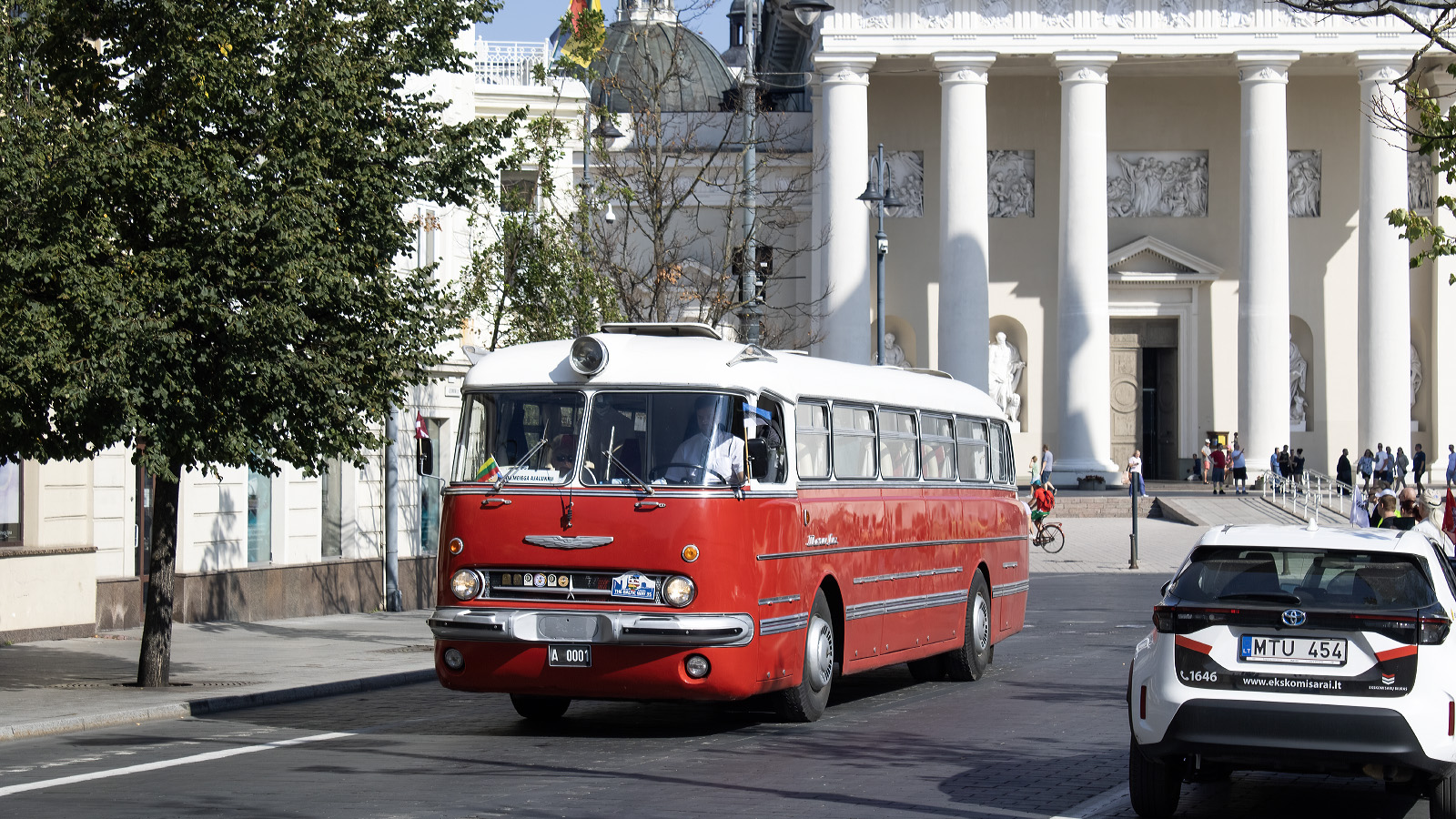 Эстония, Ikarus  55.14 Lux № A 0001; Литва — Baltijos kelias 35 | The Baltic Way 35