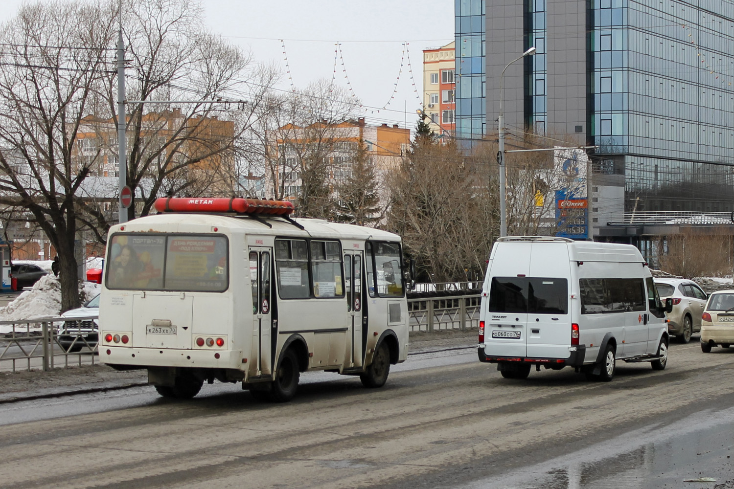 Томская область, ПАЗ-32054 № К 263 ХХ 70; Томская область, Автодом (Ford Transit) № О 060 СО 70