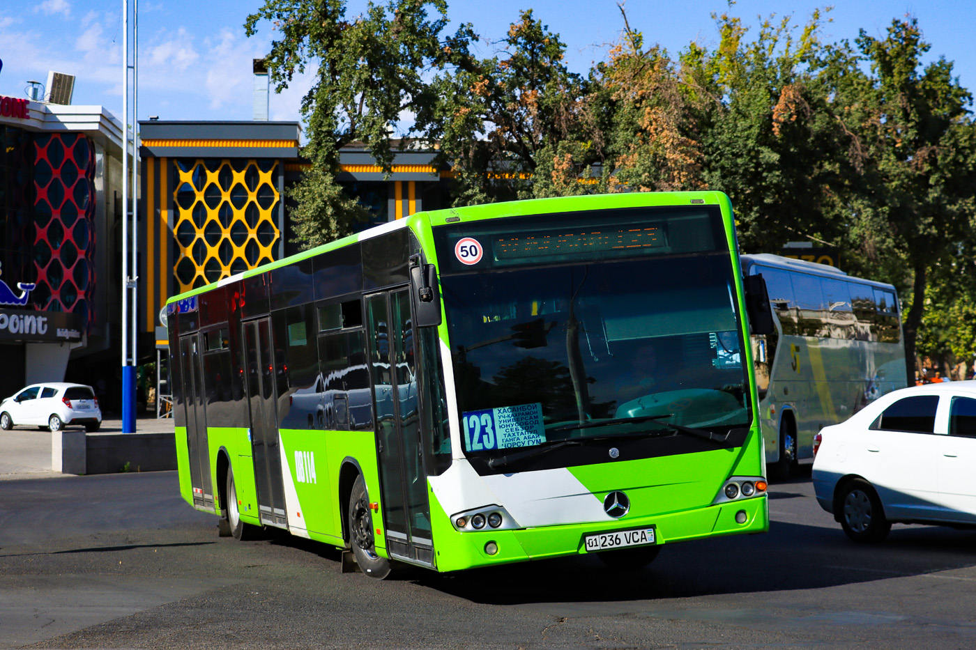 Uzbekistan, Mercedes-Benz Conecto II Nr 08114