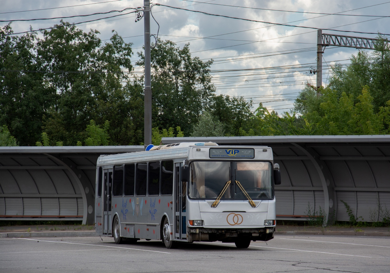 Moskva, LiAZ-5256.25-11 č. АЕ 521 77