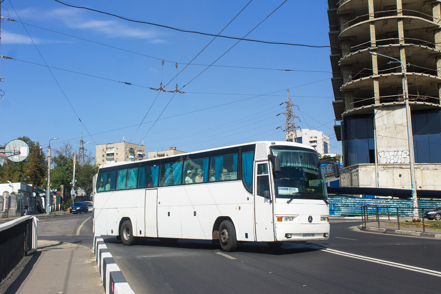 Луганская область, Ferqui Narcea 3.5 № Е 837 АУ 181