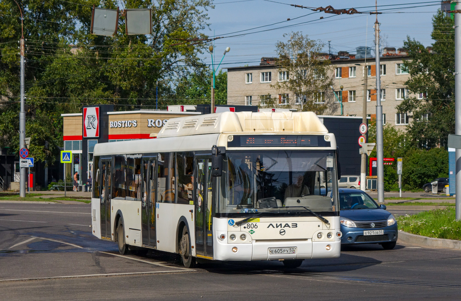 Новгородская область, ЛиАЗ-5292.67 (CNG) № 806