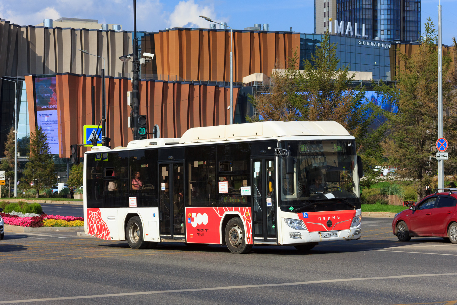 Пермский край, Lotos-105C02 № Е 047 ММ 790