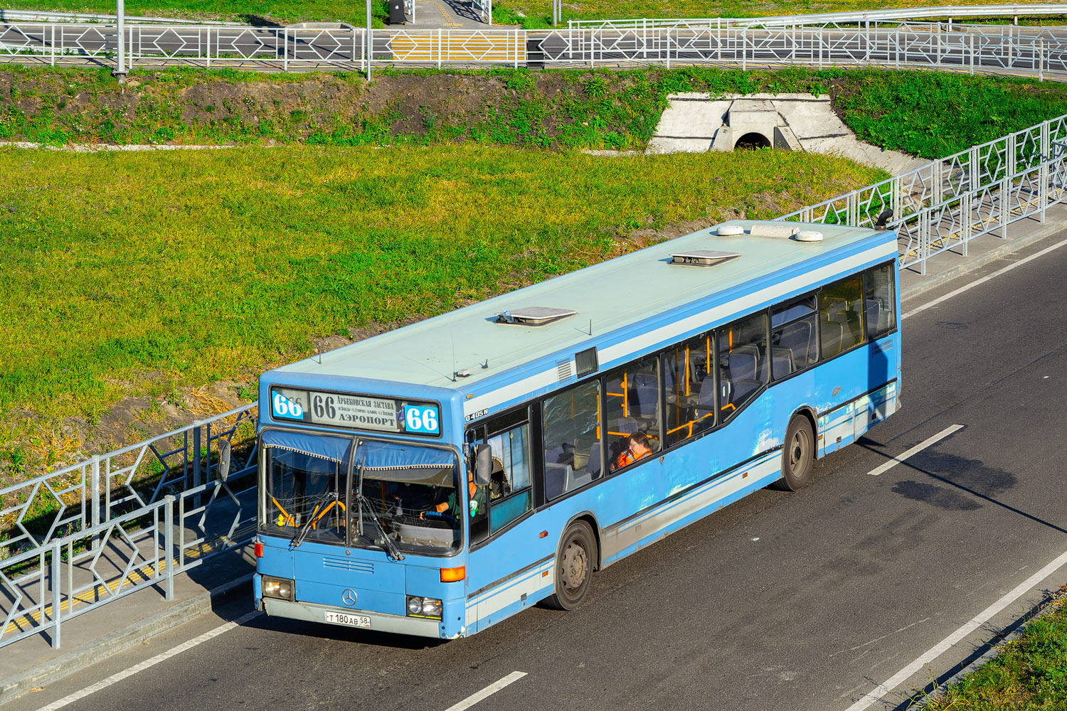 Penza region, Mercedes-Benz O405N2 # Т 180 АВ 58