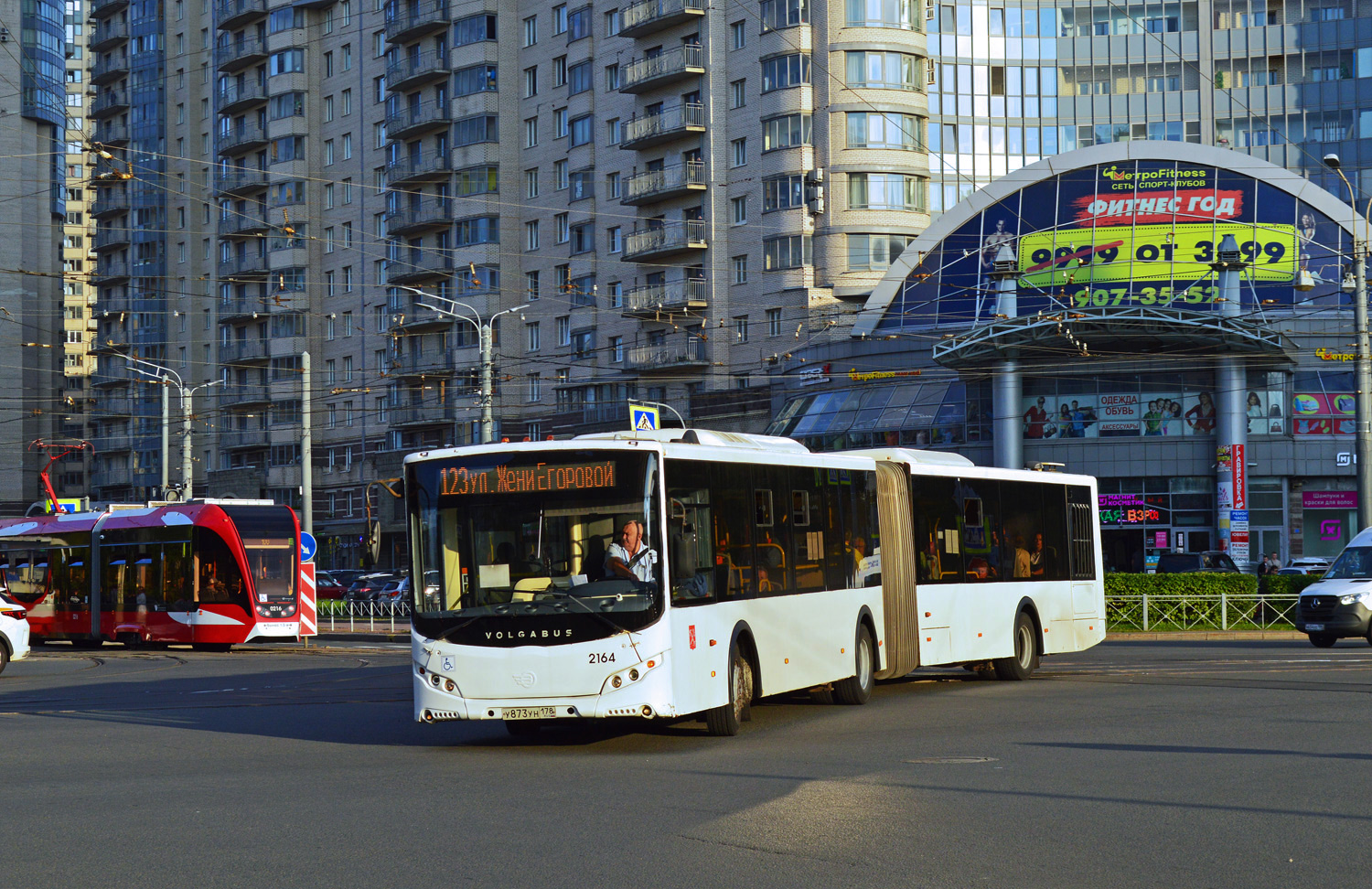 Saint Petersburg, Volgabus-6271.05 # 2164