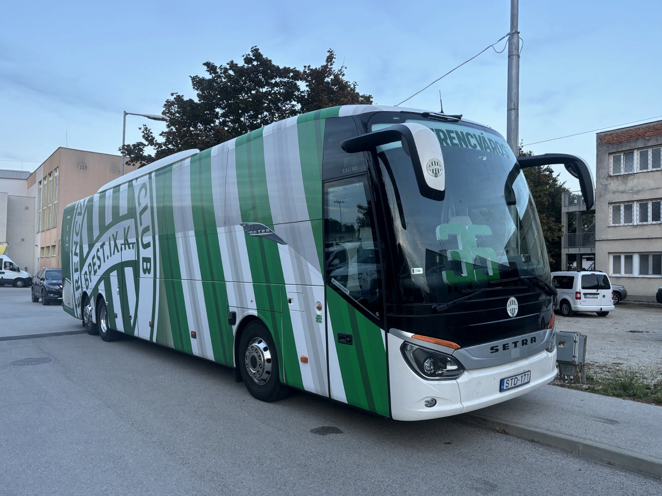 Венгрия, Setra S517HD № STD-171