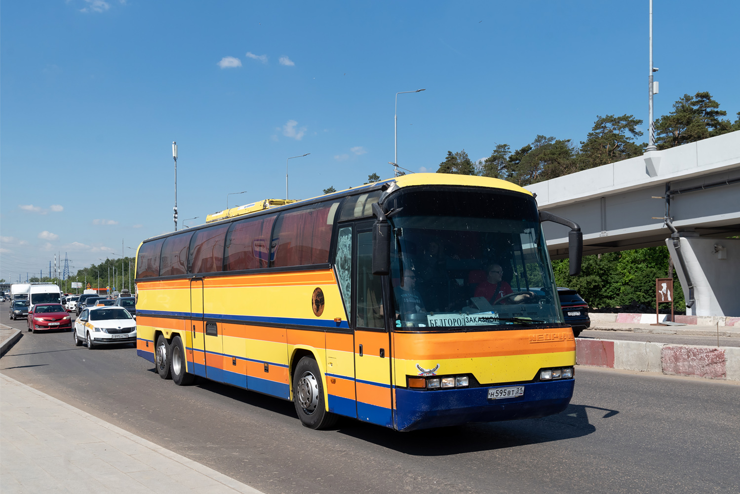 Белгородская область, Neoplan N216/3SHD Jetliner № Н 595 ВТ 31