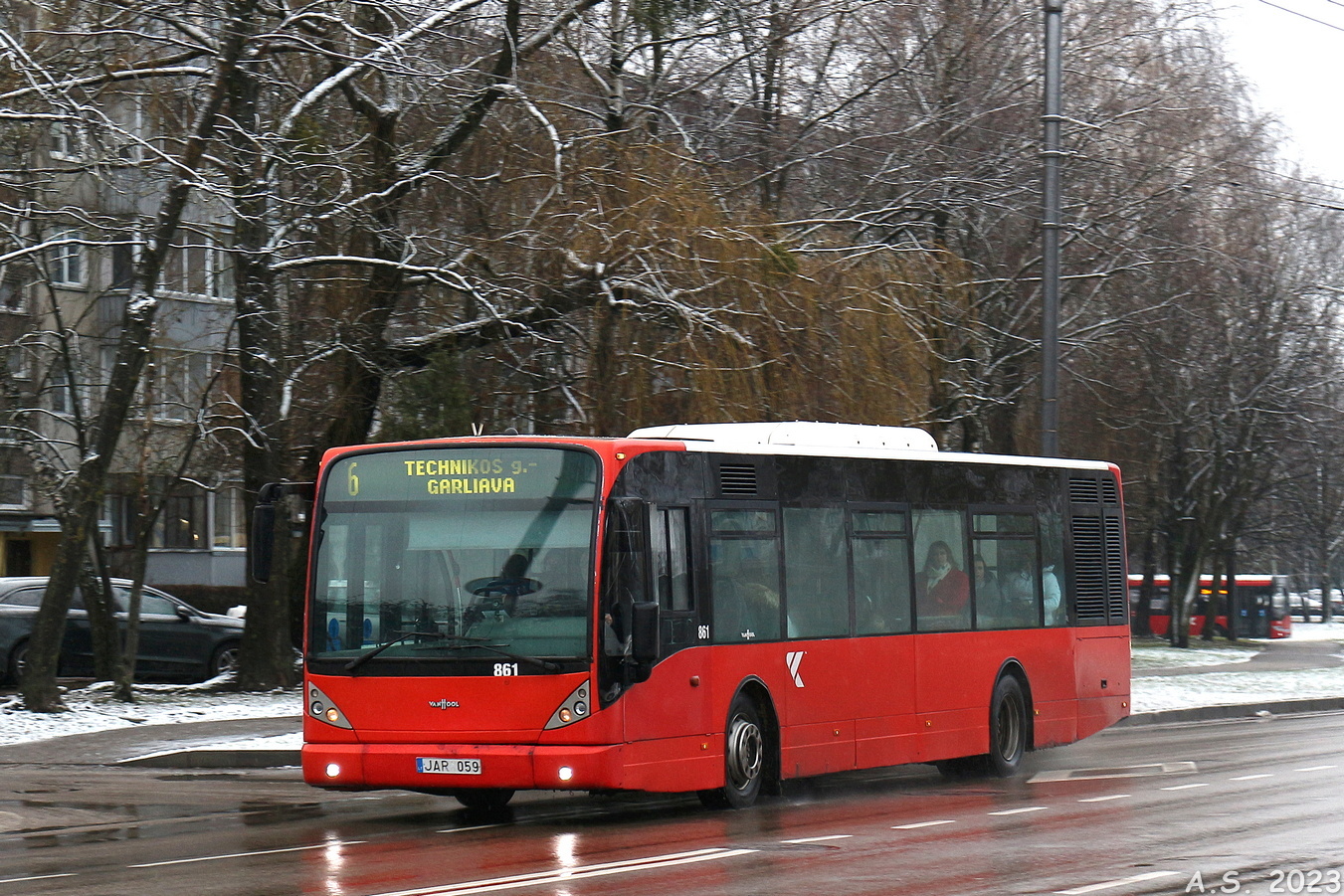 Литва, Van Hool New A330 № 861