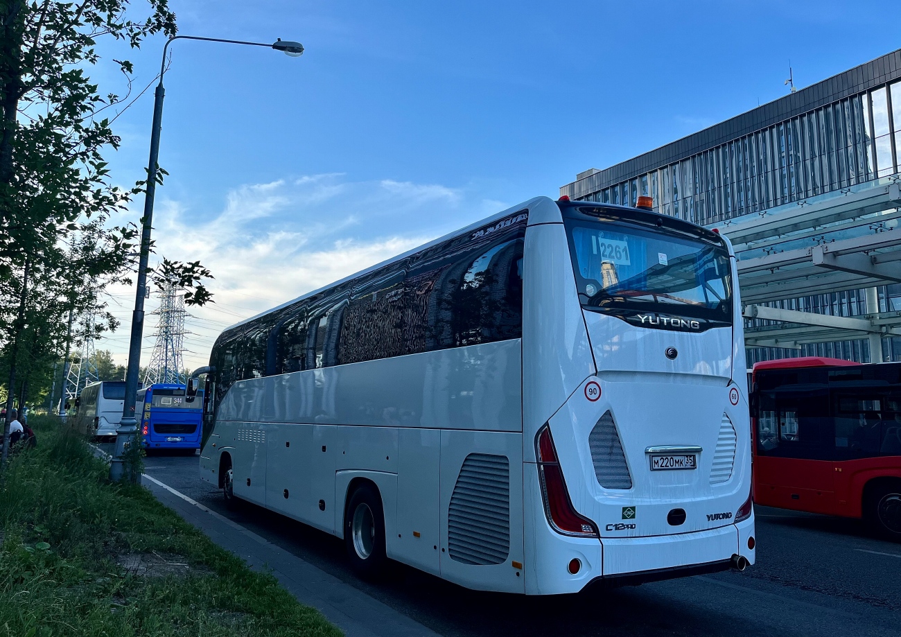 Вологодская область, Yutong ZK6128HN № М 220 МК 35