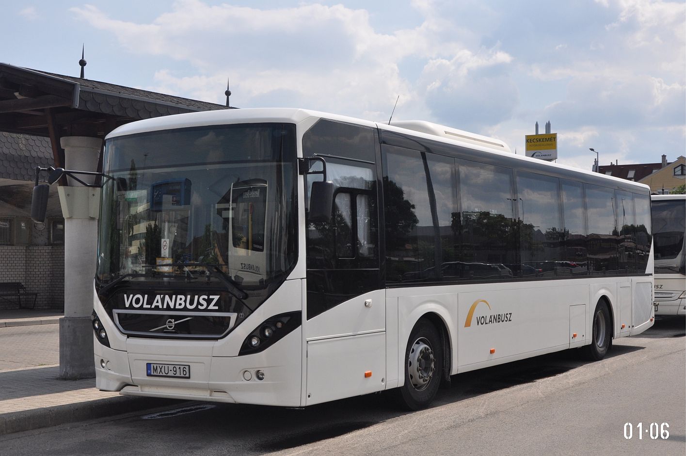 Венгрия, Volvo 8900LE № MXU-916