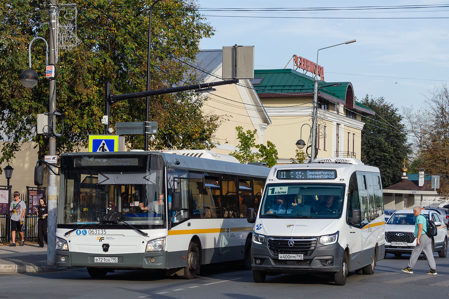 Московская область, ЛиАЗ-4292.60 (1-2-1) № 063135; Московская область, ГАЗ-A68R52 City № 062126