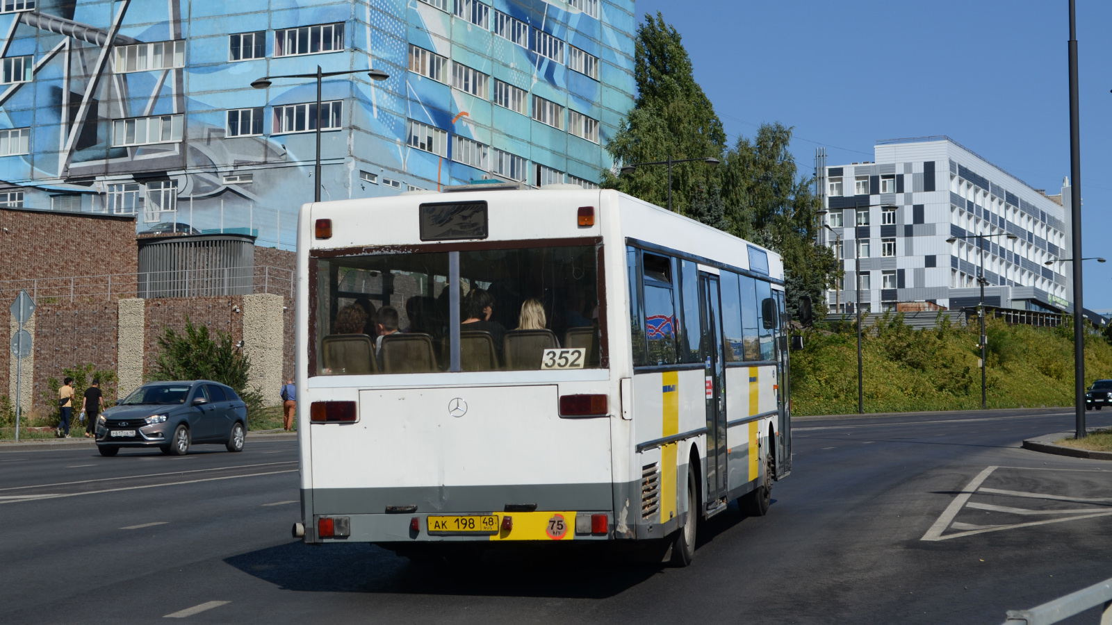 Липецкая область, Mercedes-Benz O405 № АК 198 48