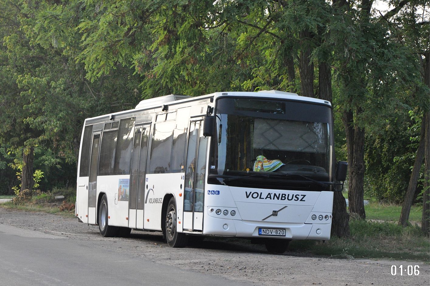 Венгрия, Volvo 8700LE № NDV-820