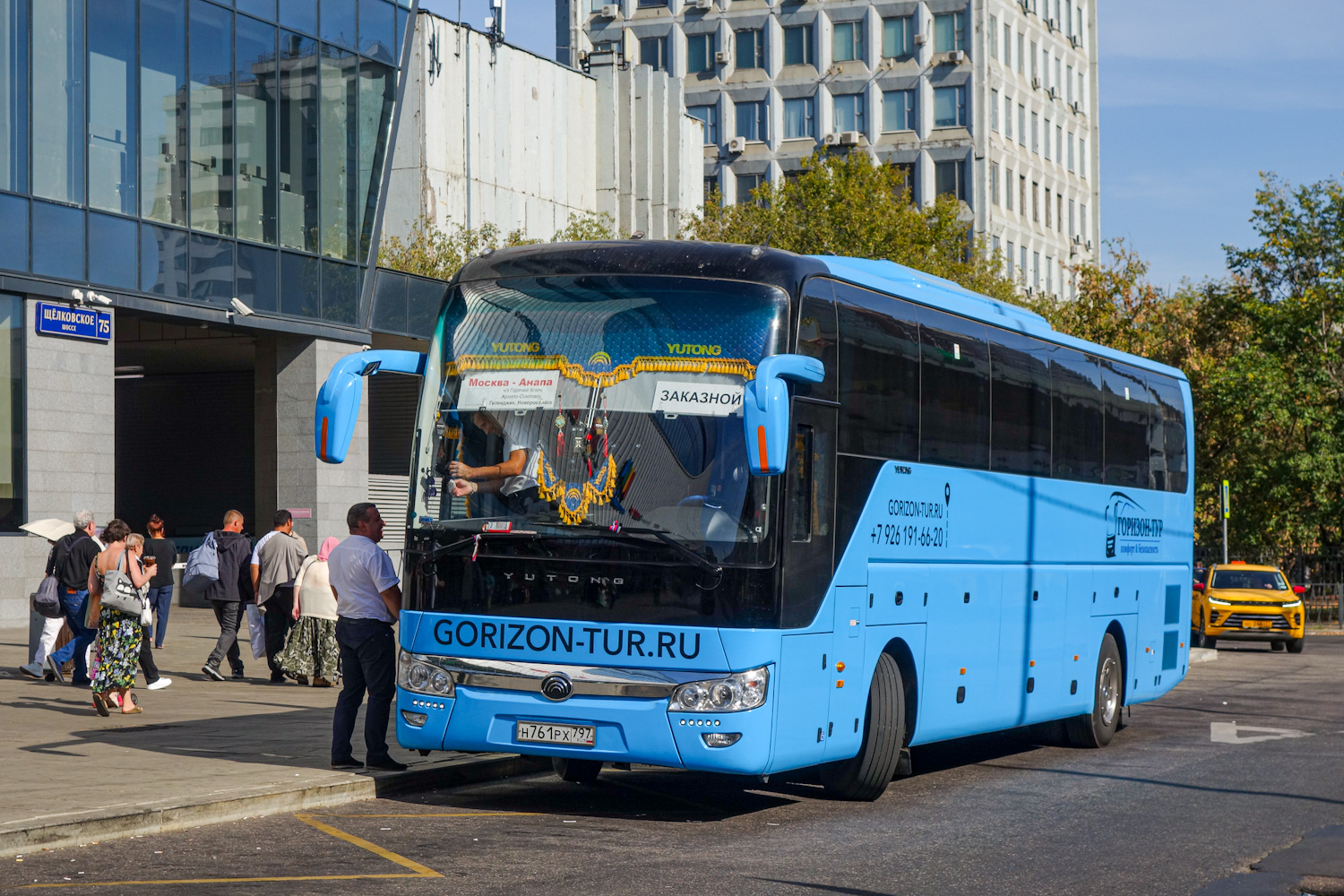 Москва, Yutong ZK6122H9 № Н 761 РХ 797