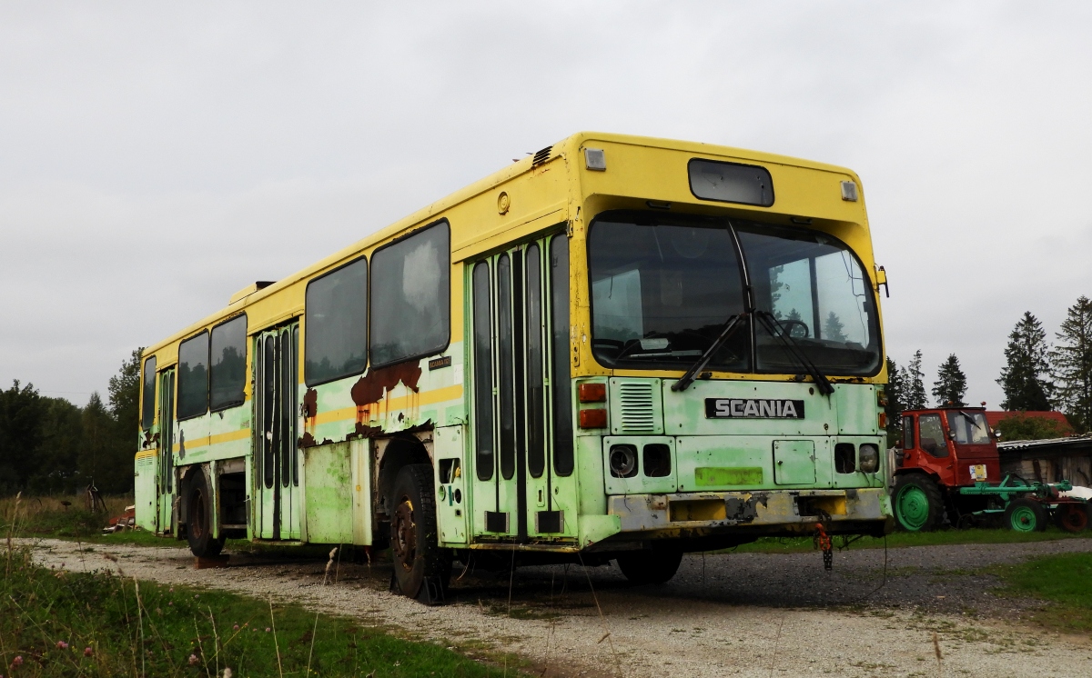 Эстония, Scania CR112 № 041