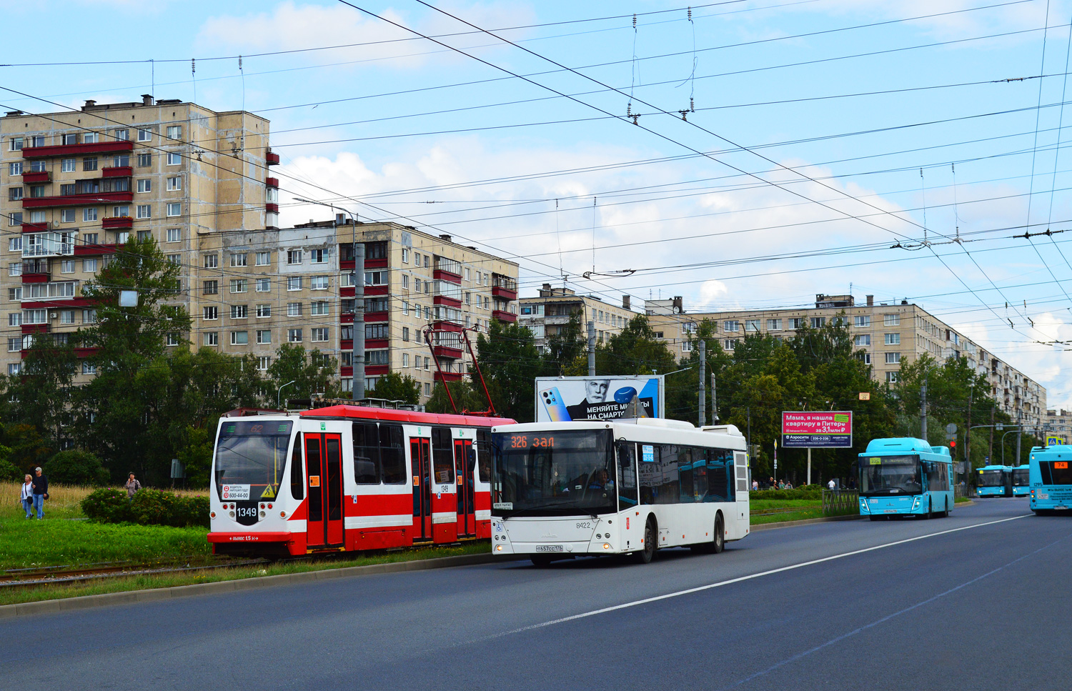 Санкт-Петербург, МАЗ-203.085 № 8422