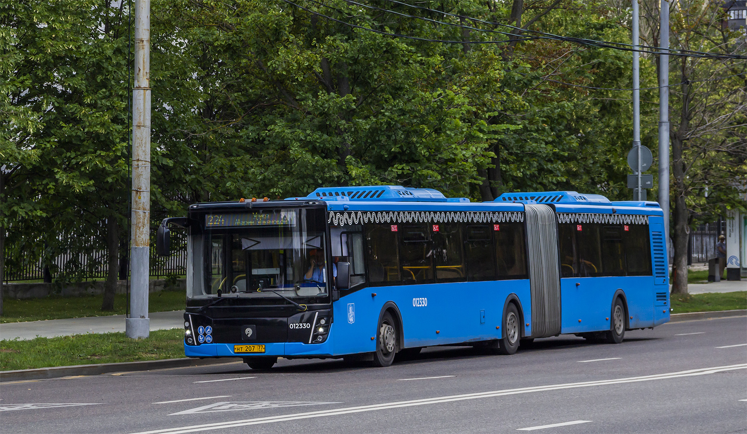 Moskva, LiAZ-6213.65 č. 012330