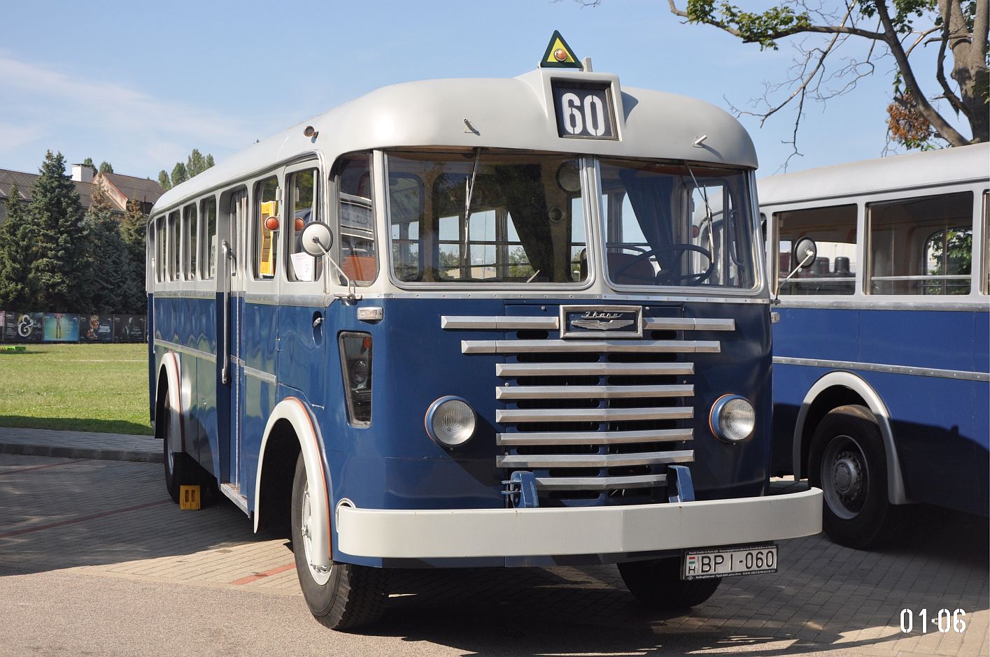 Венгрия, Ikarus  60 № BPI-060