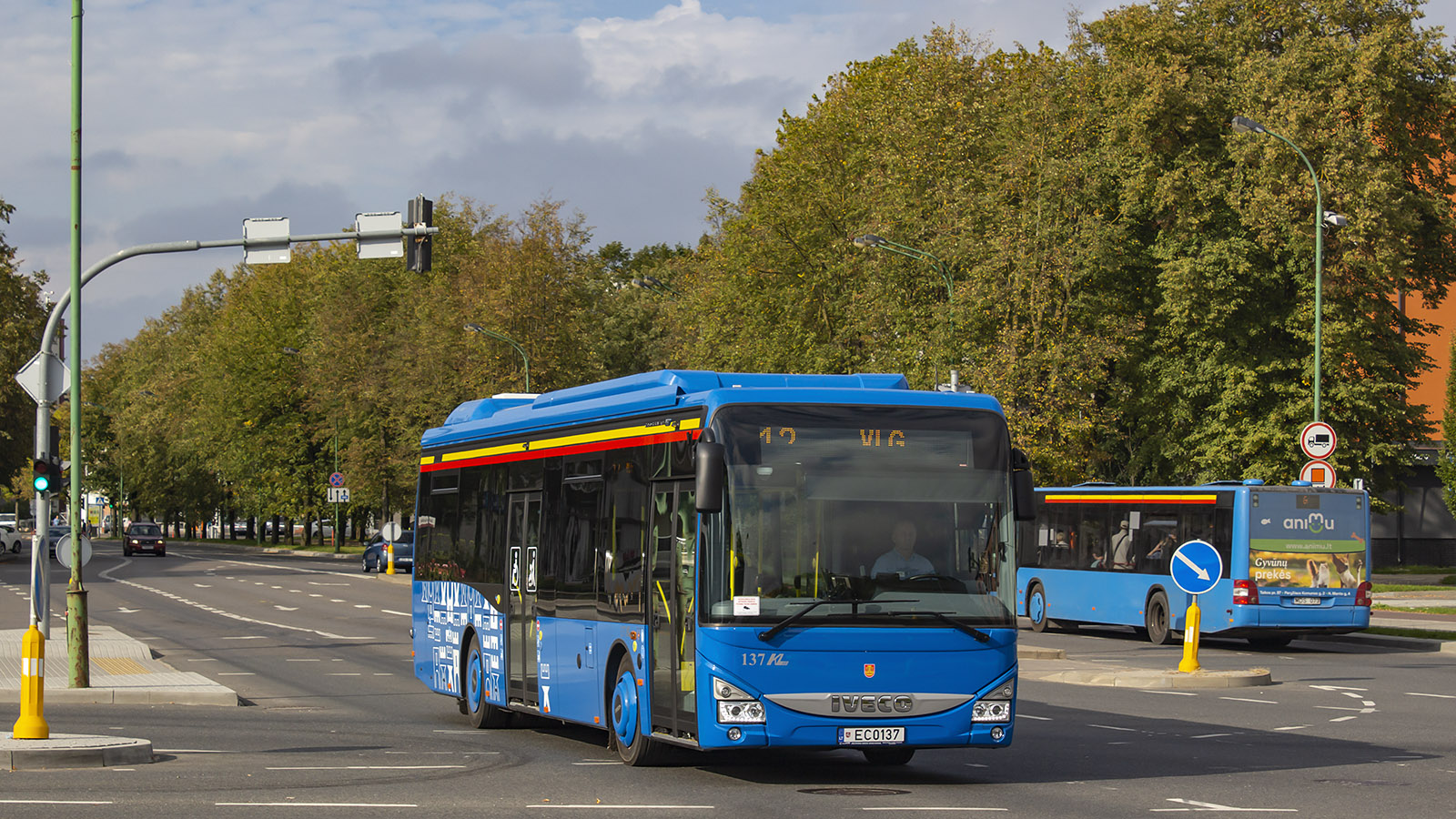 Литва, IVECO Crossway LE CITY 12M ELEC № 137