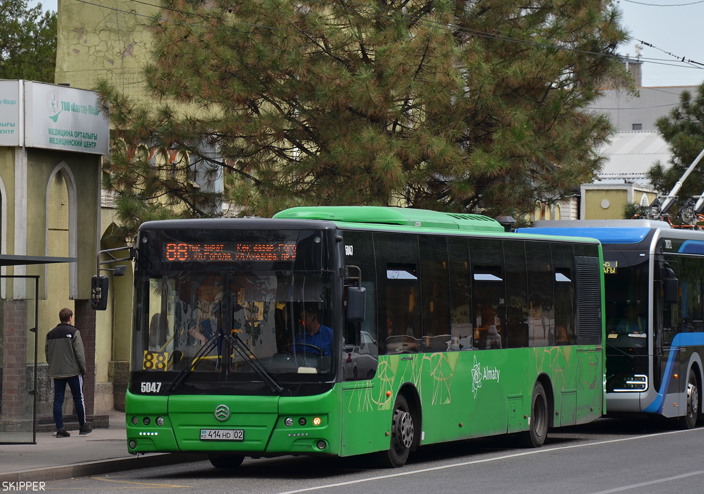 Алматы, Golden Dragon XML6125CR № 5047