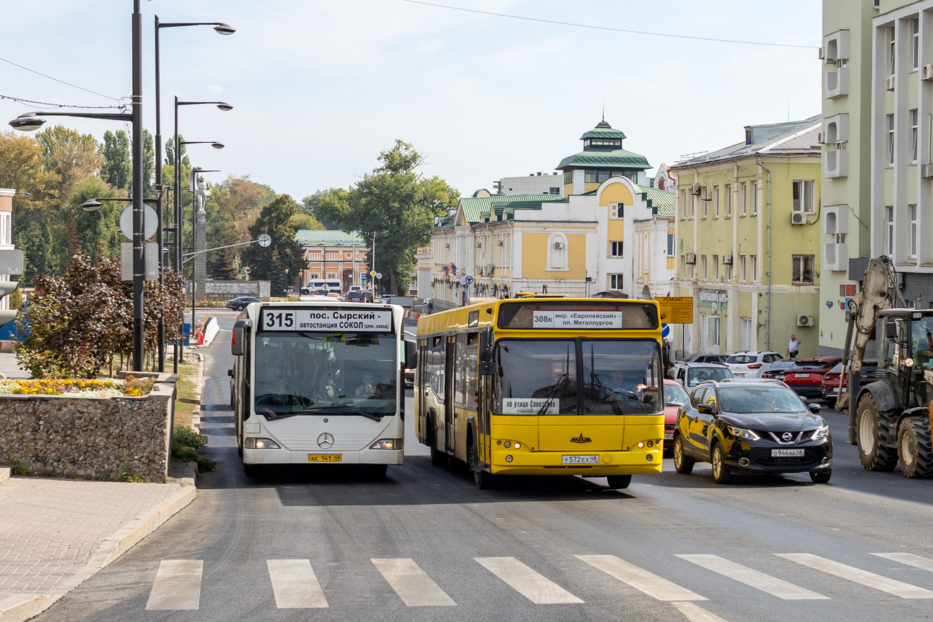 Липецкая область, Mercedes-Benz O530 Citaro № АК 141 48; Липецкая область, МАЗ-103.476 № У 572 ЕХ 48